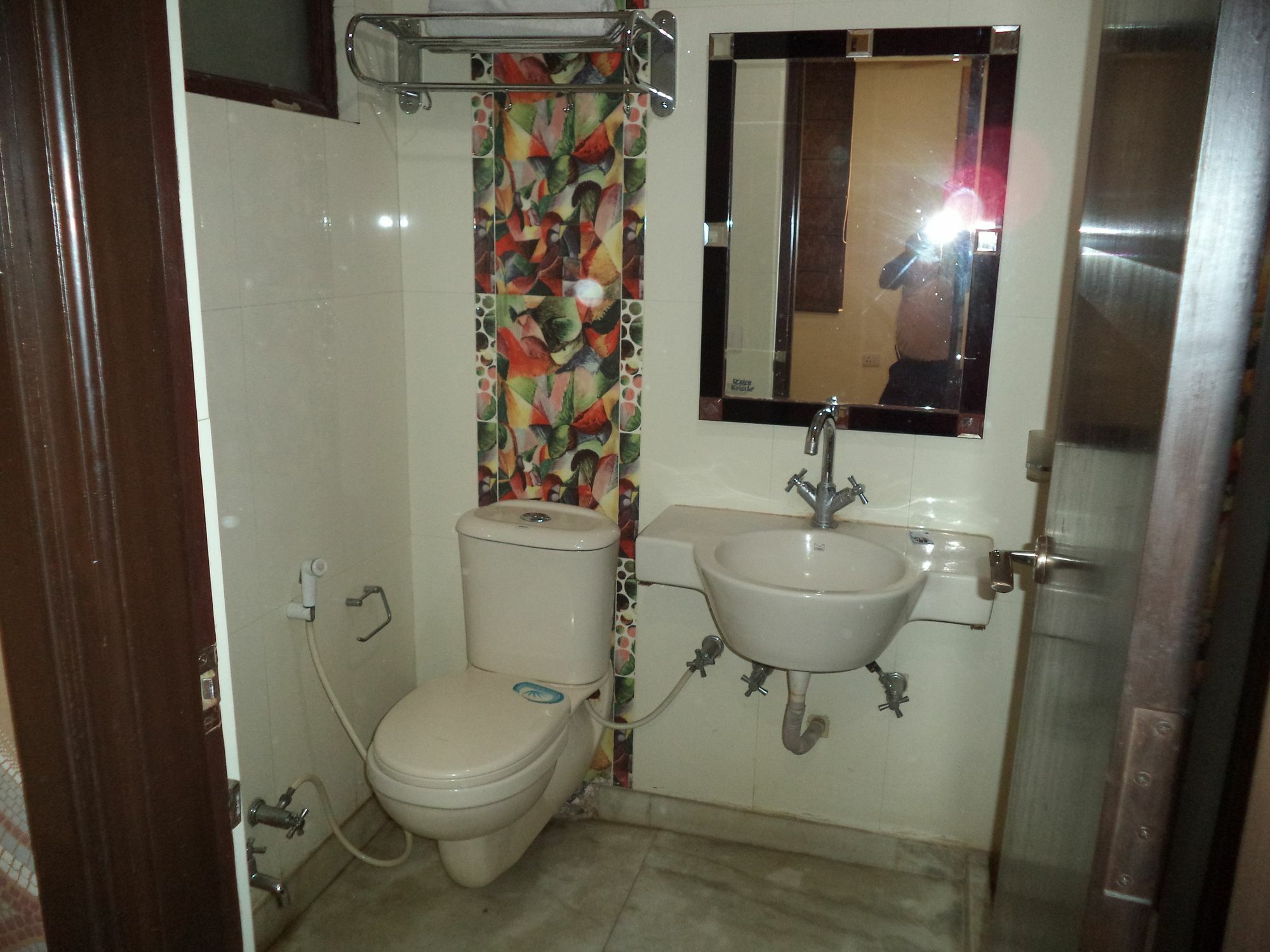 דלהי Hotel O Kochar Plaza מראה חיצוני תמונה
